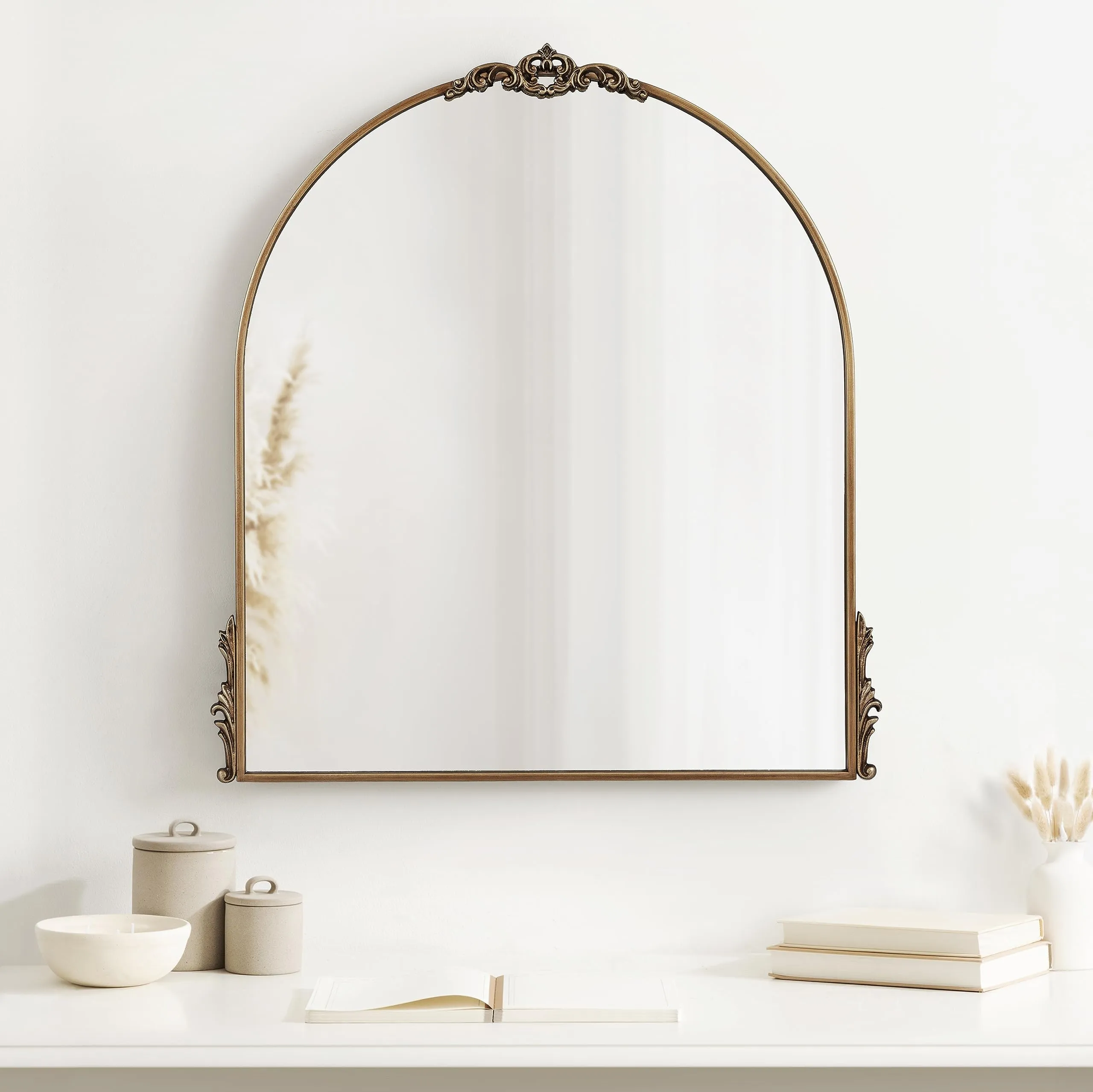 Kate and Laurel Myrcelle Traditional Arched Mirror, 25 x 33, Gold, Decorative Large Arch Mirror with Ornate Garland Detailing Along The Crown and Edges of The Frame